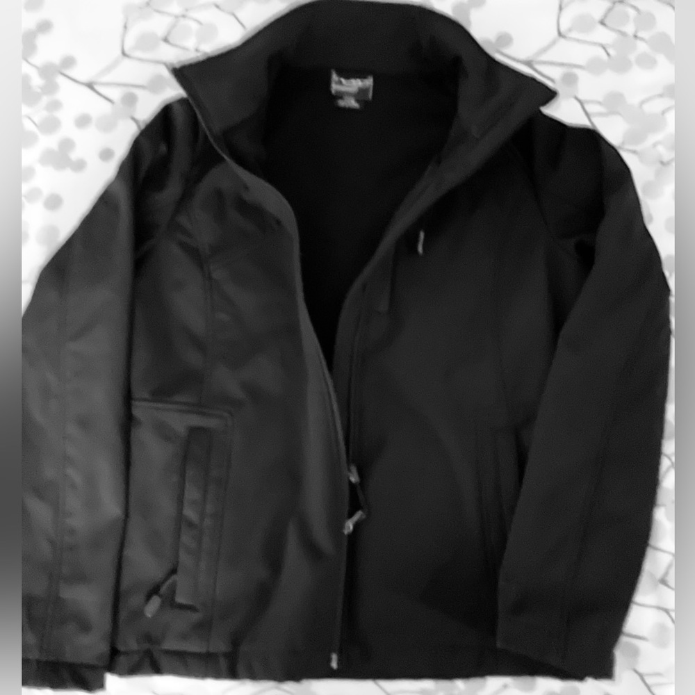 CB Sports Weather Jacket Womens Size M Black, Pockets Long Sleeve Logo Full Zip